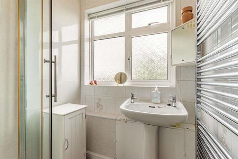 63 Westhurst Drive, Chislehurst, BR7 6HS