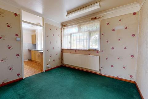 44 Bourne Road, Gravesend, DA12 4EB