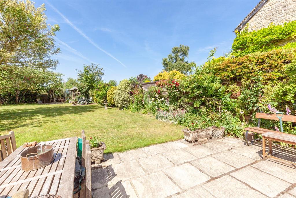 Garden 4.jpg