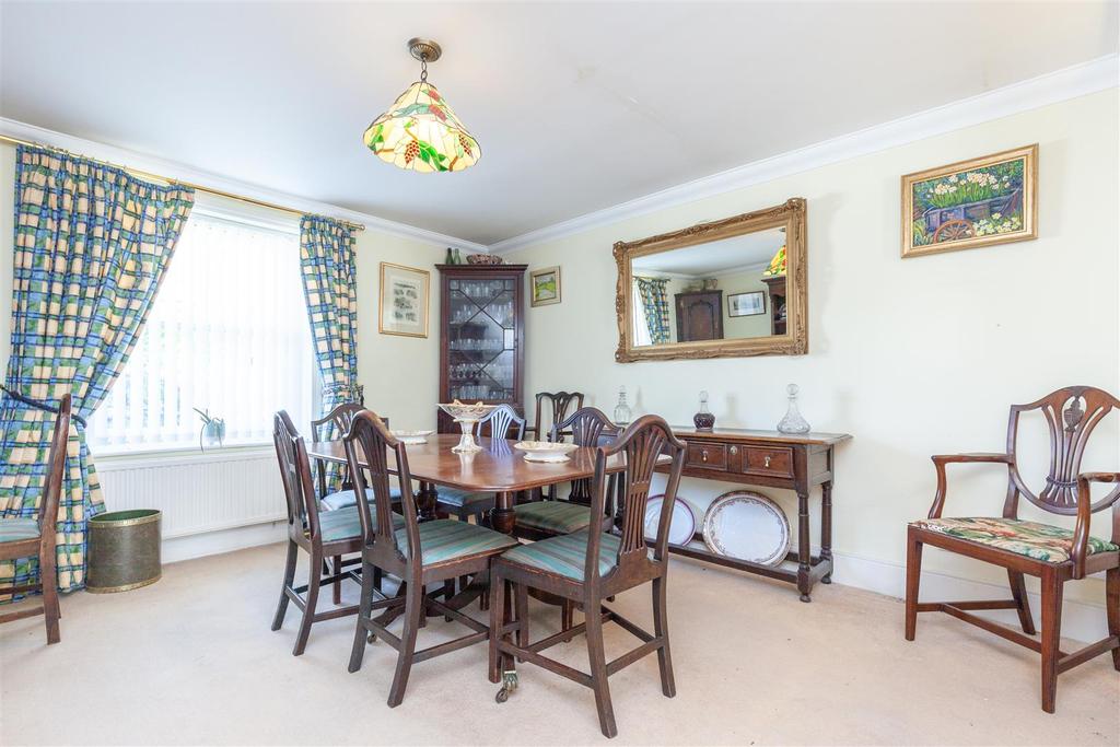 Dining Room 2.jpg