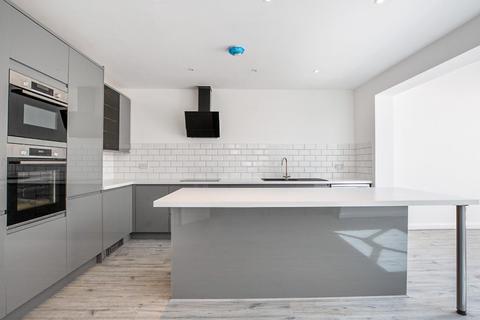 109 Green Lane, Chislehurst, BR7 6AT