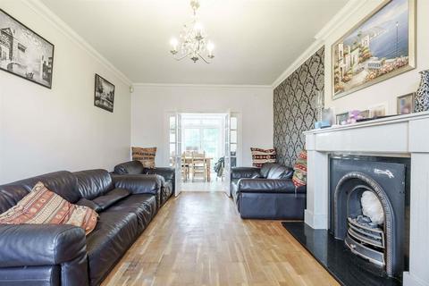 15 Brabourne Rise, Beckenham, BR3 6SQ