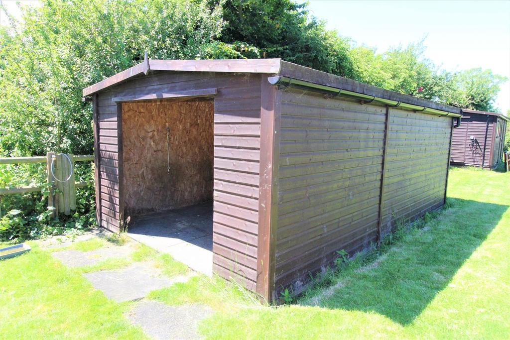 Outbuildings, dry storage