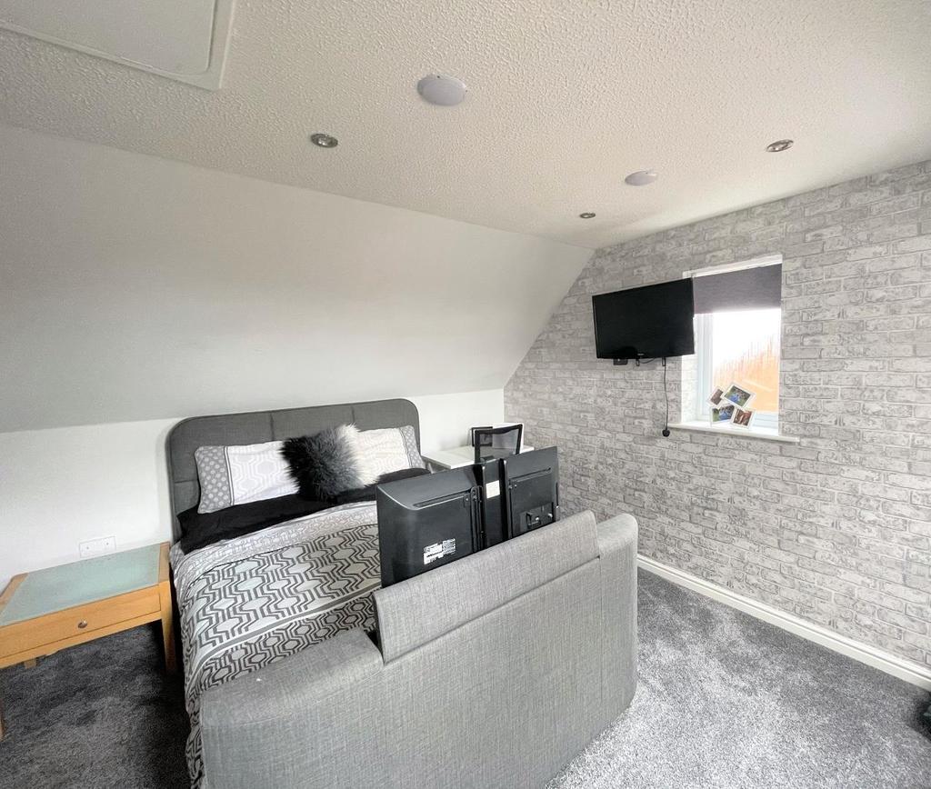 Bedroom 4