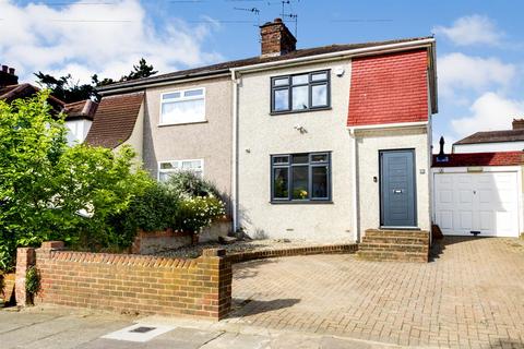 46 Walden Avenue, Chislehurst, BR7 6EW