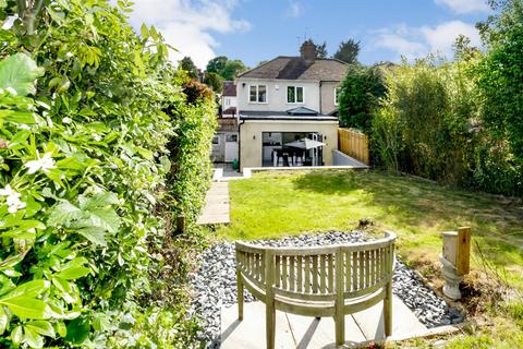 46 Walden Avenue, Chislehurst, BR7 6EW