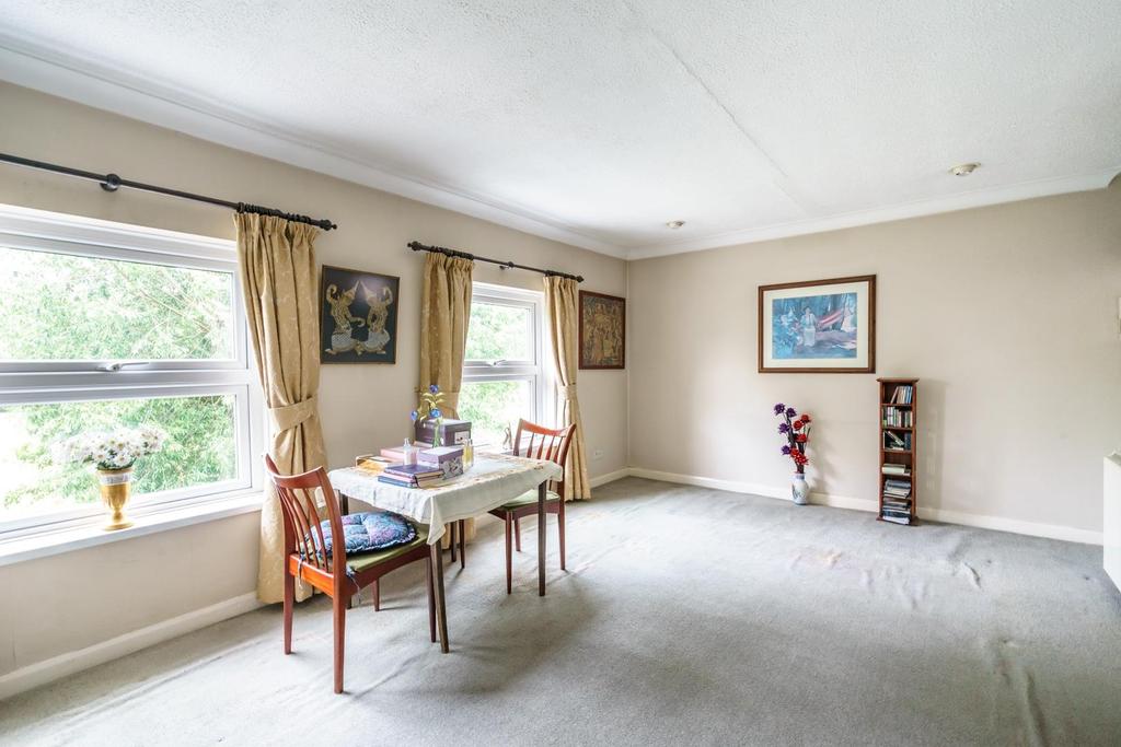 Monkstray House, Stockton Lane, York 2 bed duplex £210,000