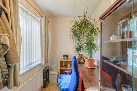 34 Lime Grove, Lichfield, WS13 6ER