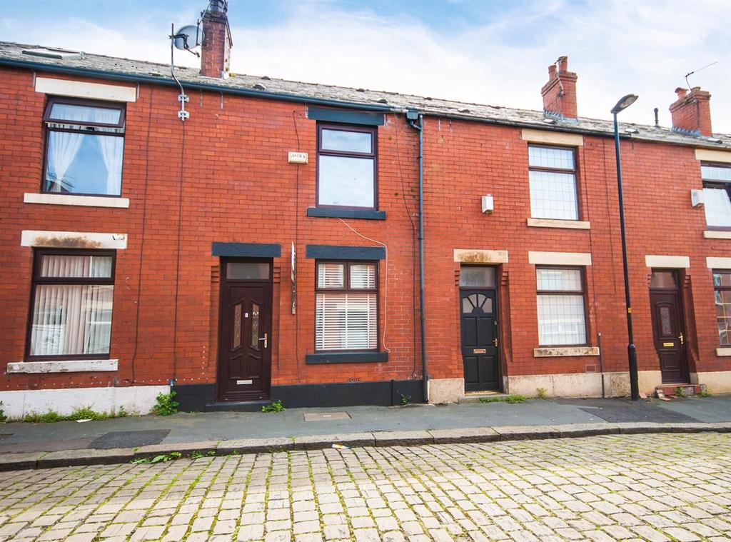 Melville Street, Rochdale 2 bed house £650 pcm (£150 pw)