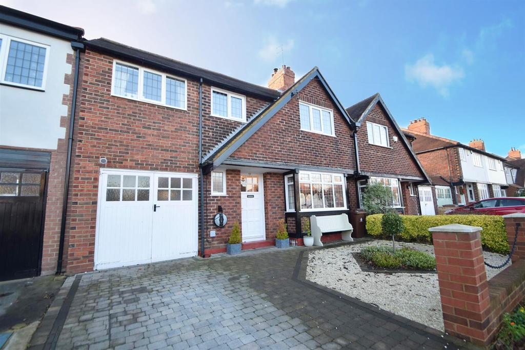 Hartley Avenue, Monkseaton 4 bed semidetached house £550,000