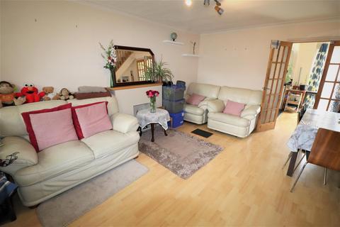 3 bedroom end of terrace house for sale - Springbanks Way, East Hunsbury, Northampton