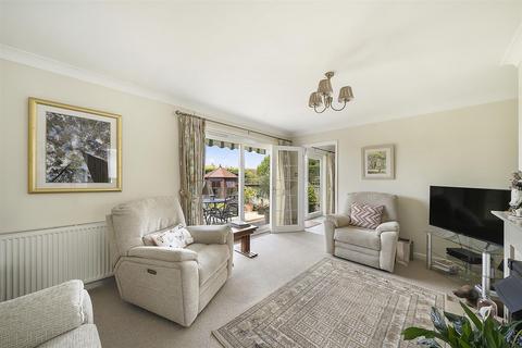 3 Barton Close, Kingsbridge, TQ7 1JU