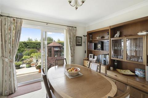 3 Barton Close, Kingsbridge, TQ7 1JU