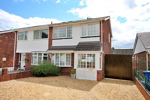 12 Edgar Close, Tamworth, B79 8NE