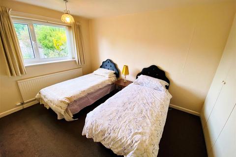 3 Staniland Drive, Selby, YO8 4XZ