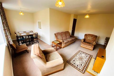 3 Staniland Drive, Selby, YO8 4XZ