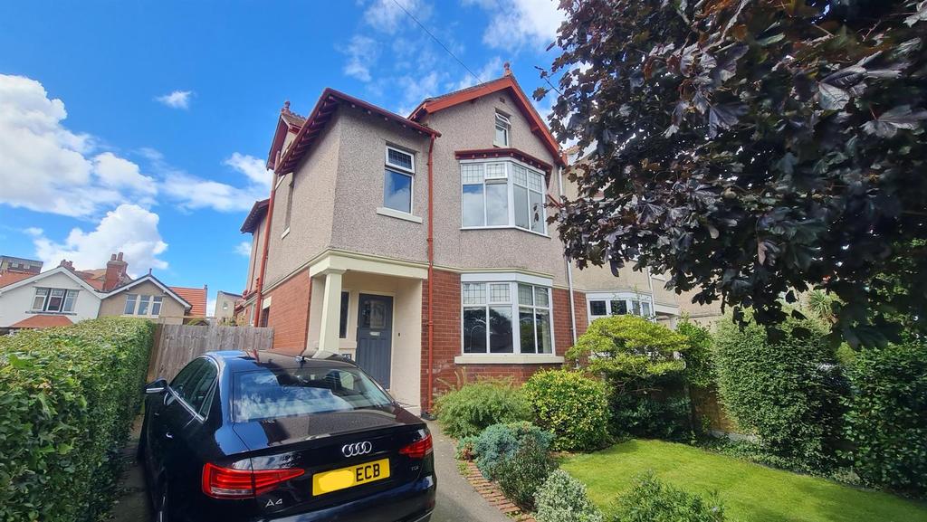 Elms Road, Morecambe 4 bed semidetached house for sale £375,000