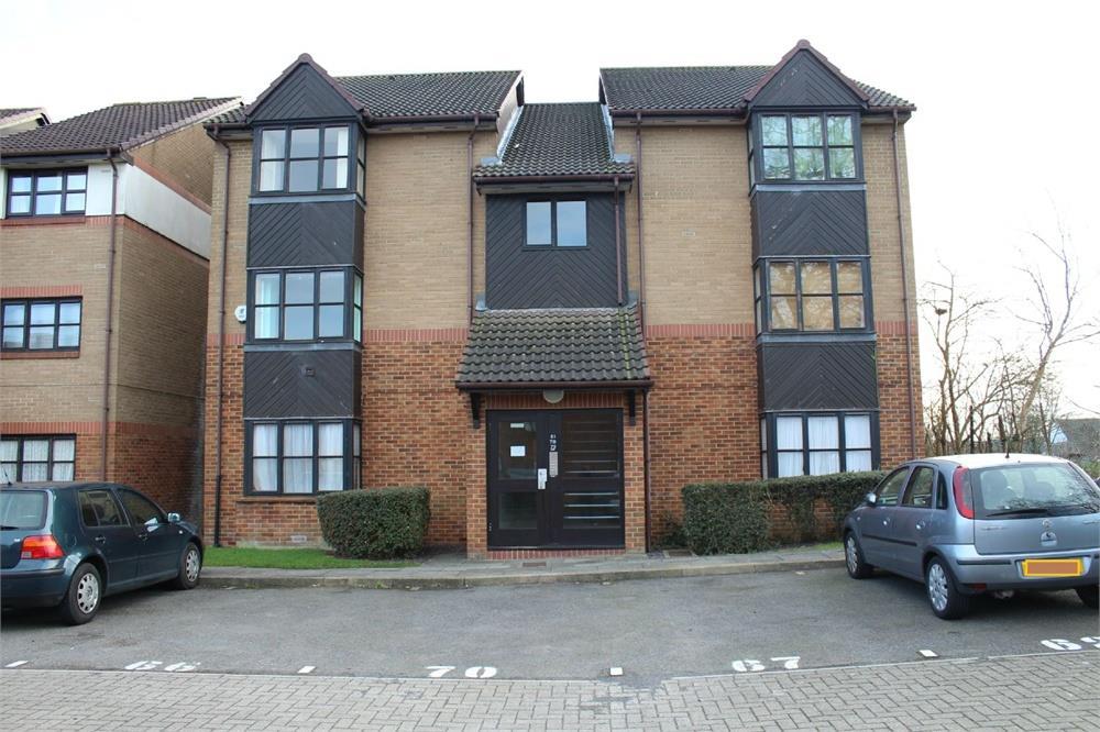 Conifer Way, WEMBLEY Studio £900 pcm (£208 pw)