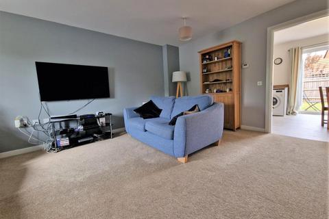 8 Bluebell Drive, Highnam, Gloucester, GL2 8FG