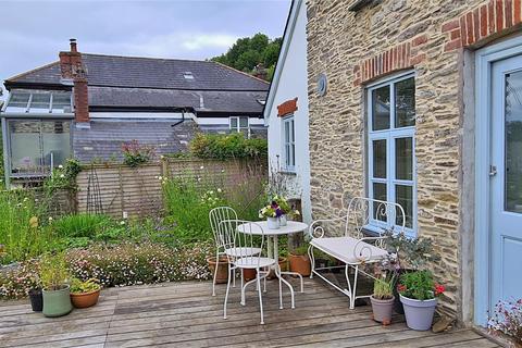 The Old Post Office Downs Hill, Golant, Fowey, PL23 1LJ