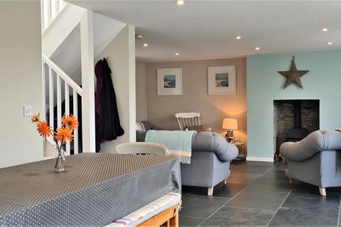 The Old Post Office Downs Hill, Golant, Fowey, PL23 1LJ
