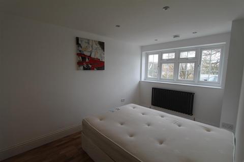 1 bedroom in a house share to rent - Occupation Lane, Shooters Hill