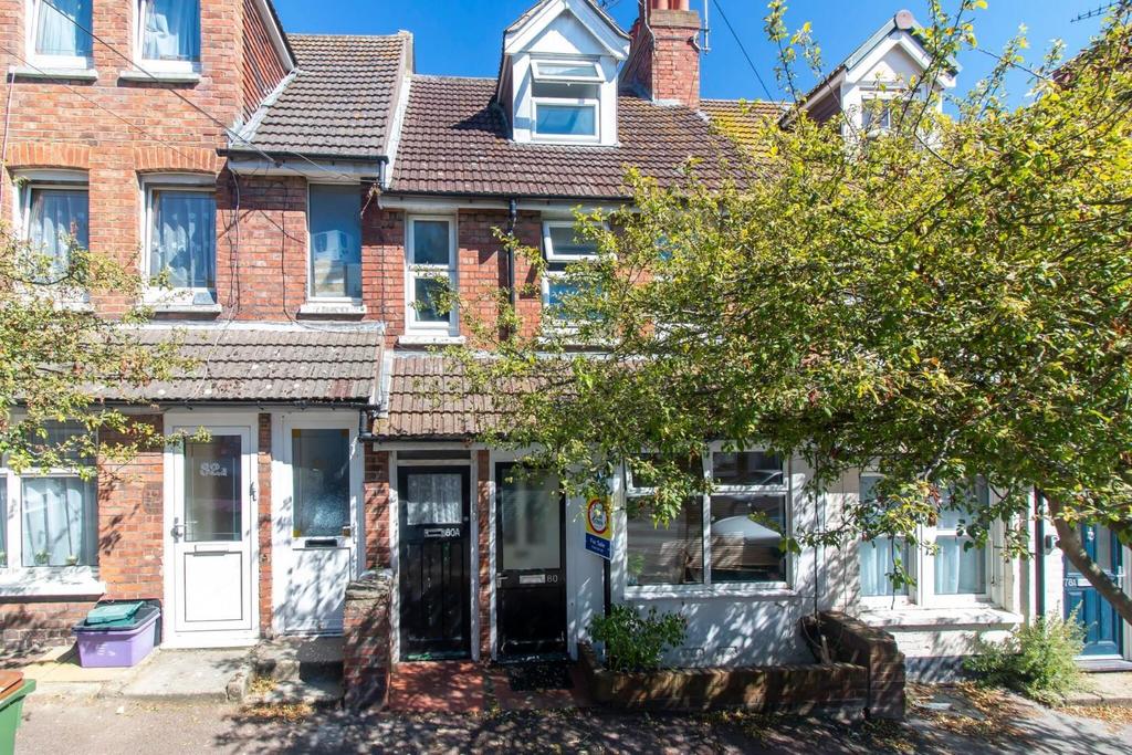 Marshall Street, Folkestone 1 bed flat £675 pcm (£156 pw)