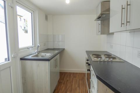 45 Mead Road, Gravesend, DA11 7PP