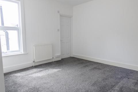 45 Mead Road, Gravesend, DA11 7PP