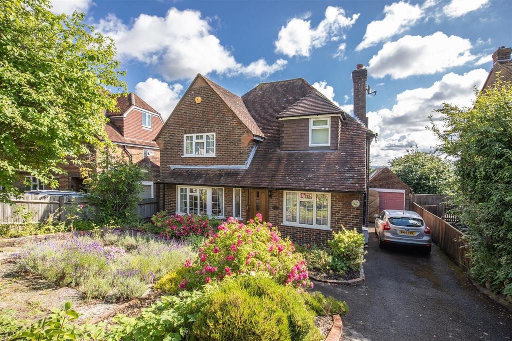 Gundreda Road, Lewes 3 bed detached house - £1,150,000