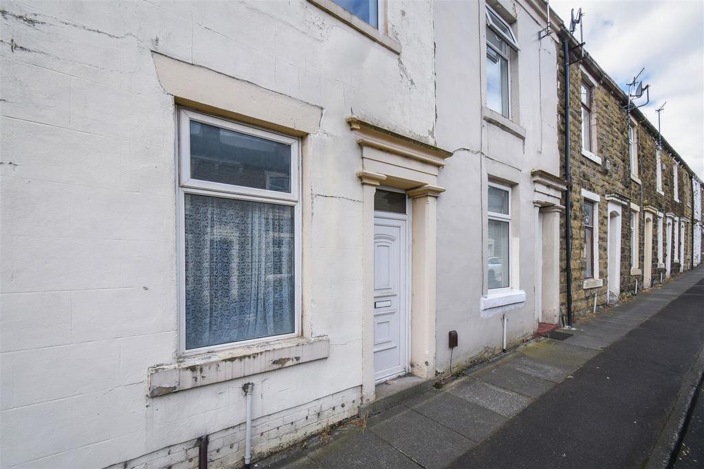 Burton Street, Rishton, Blackburn 3 bed terraced house £75,000