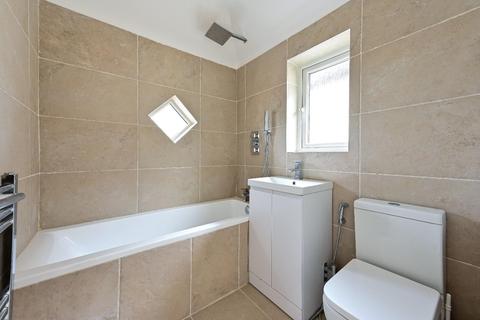 65 Boscombe Road, Worcester Park, KT4 8PJ