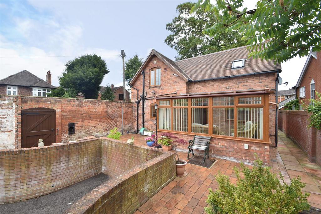 Oakley Grange Cottage, 60 Oakley Street, Shrewsbury SY3 7JZ 2 bed