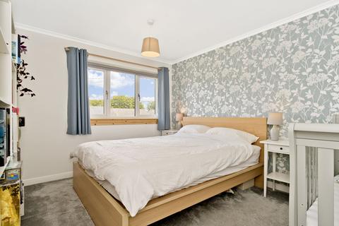 217 Cuiken Terrace, Penicuik, EH26 9AS
