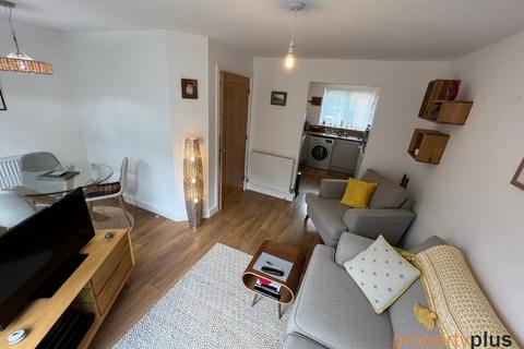 5 Highfields, Tonyrefail, Porth, CF39 8GB