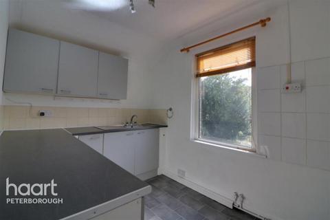 1 bedroom flat to rent, St Augustines Road, Wisbech
