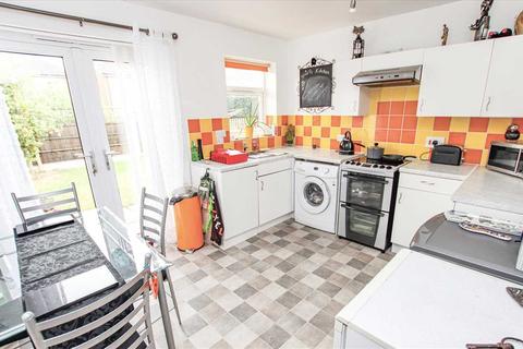 2 bedroom semi-detached house for sale - Foxglove Way, Lincoln