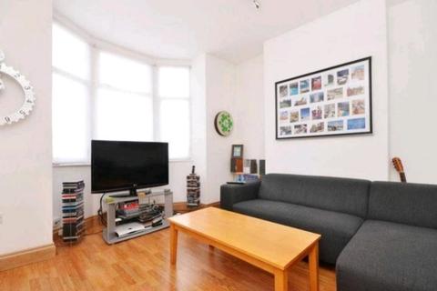 2 bedroom ground floor flat to rent - Kitchener Road, East Finchley, London, N2 8AS