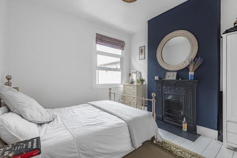 19 Boundary Road, London, SW19 2AW