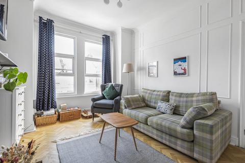 19 Boundary Road, London, SW19 2AW