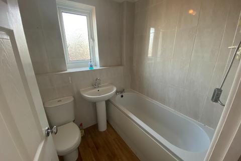 2 bedroom semi-detached house to rent - Caithness Road, Middlesbrough, North Yorkshire, TS6