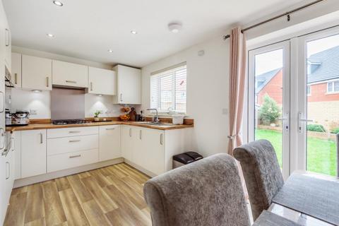 undefined, Berryfields,  Aylesbury,  HP18