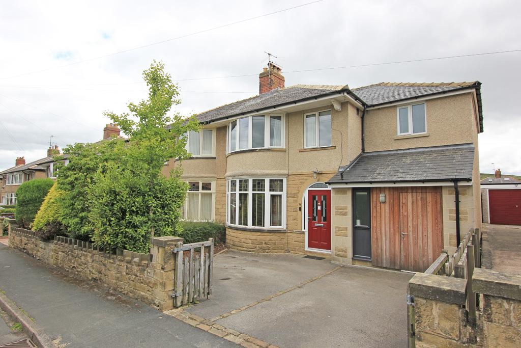 8 Regent Drive, Skipton, 4 bed semidetached house £445,000