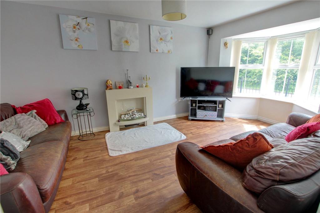 Rolling Mill, Consett, Durham, DH8 4 bed detached house £200,000
