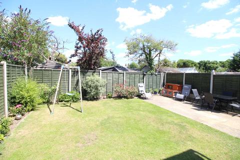 82 Crescent Road, Heybridge, Maldon, CM9 4SN