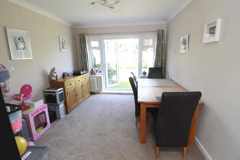 82 Crescent Road, Heybridge, Maldon, CM9 4SN