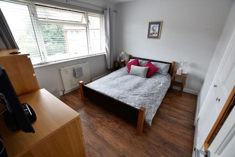 11 Florence Road, Feltham, TW13 5AN