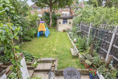 9 Milestone Road, London, SE19 2LL