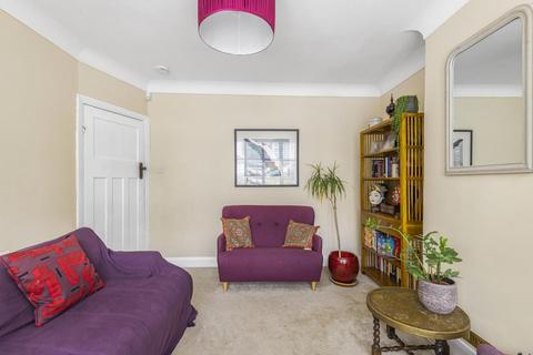 9 Milestone Road, London, SE19 2LL