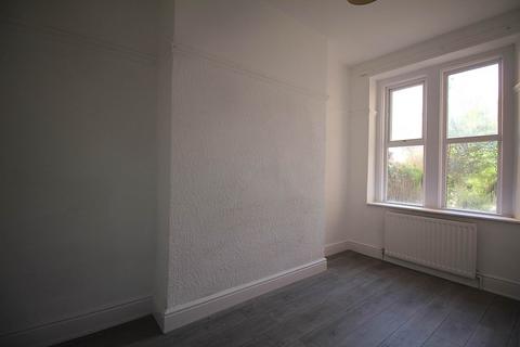 2 bedroom flat to rent, Milton Road, Weston Super Mare